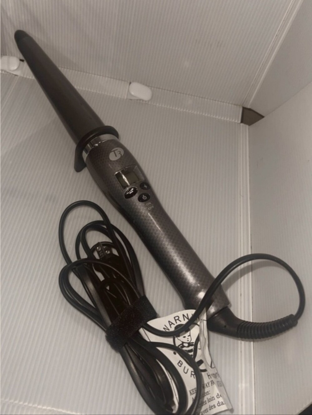 T3 Micro Whirl Curling Wand 1.25" Tapered Iron Model 73580 Silver Gray